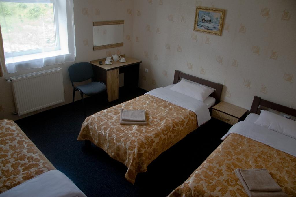 Pik Hotel Dragobrat Chambre photo
