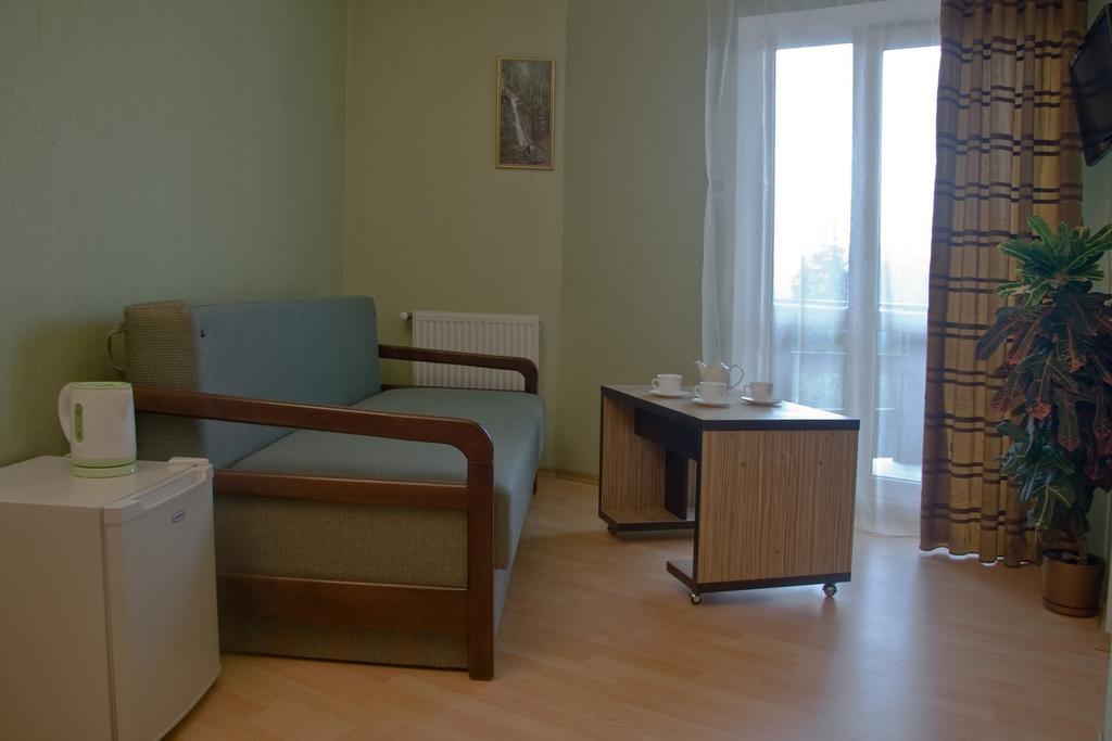 Pik Hotel Dragobrat Chambre photo